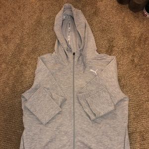 Women’s Zip-up Hoodie